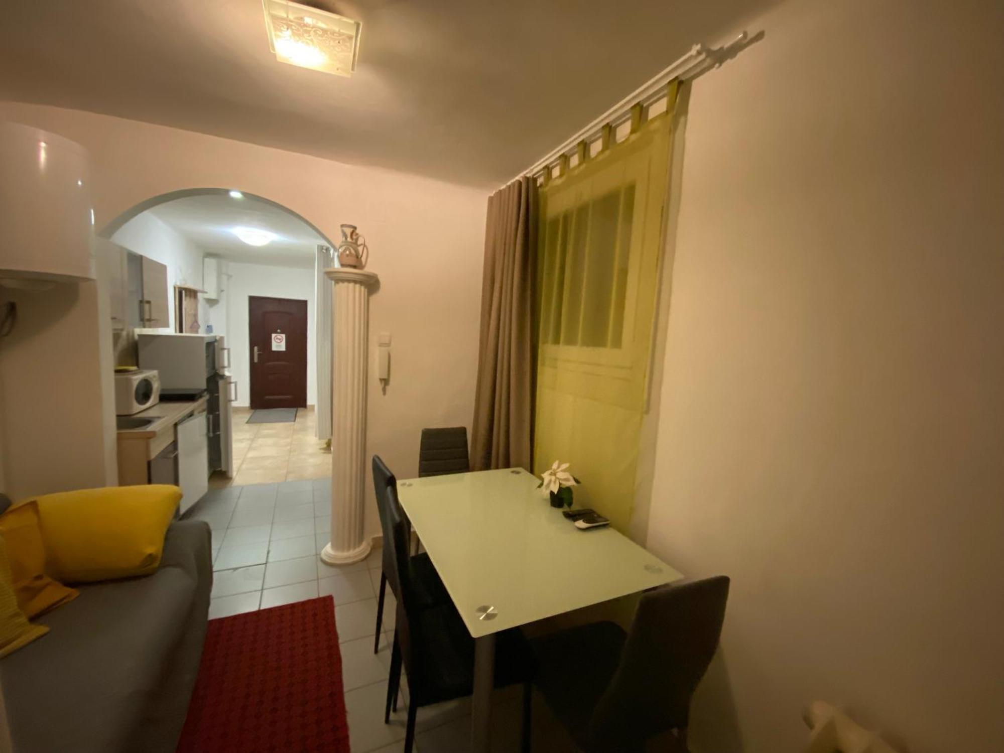 Holiday Apartments & Rooms Next Danube Promenade Budapest Exterior photo