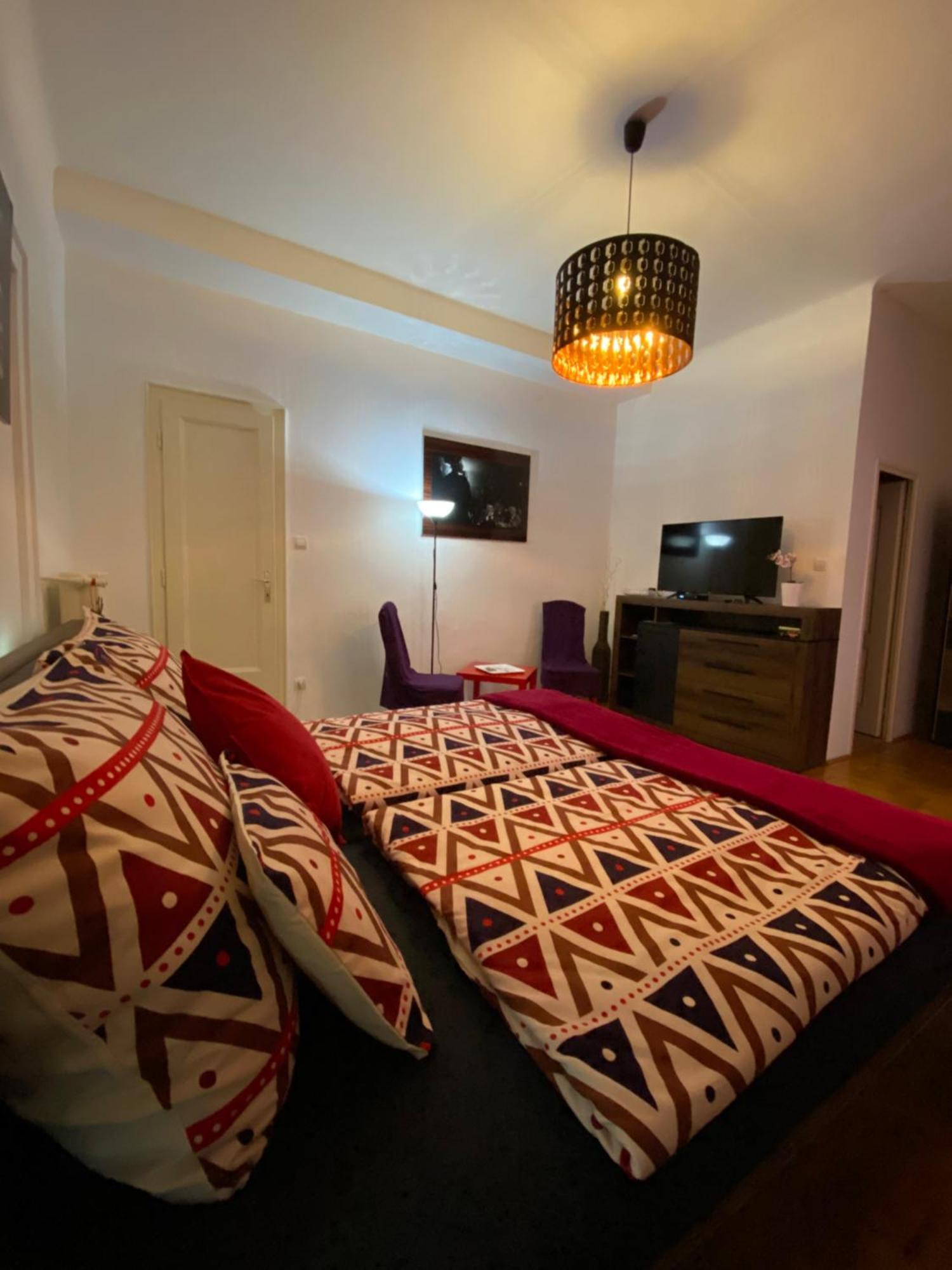 Holiday Apartments & Rooms Next Danube Promenade Budapest Exterior photo