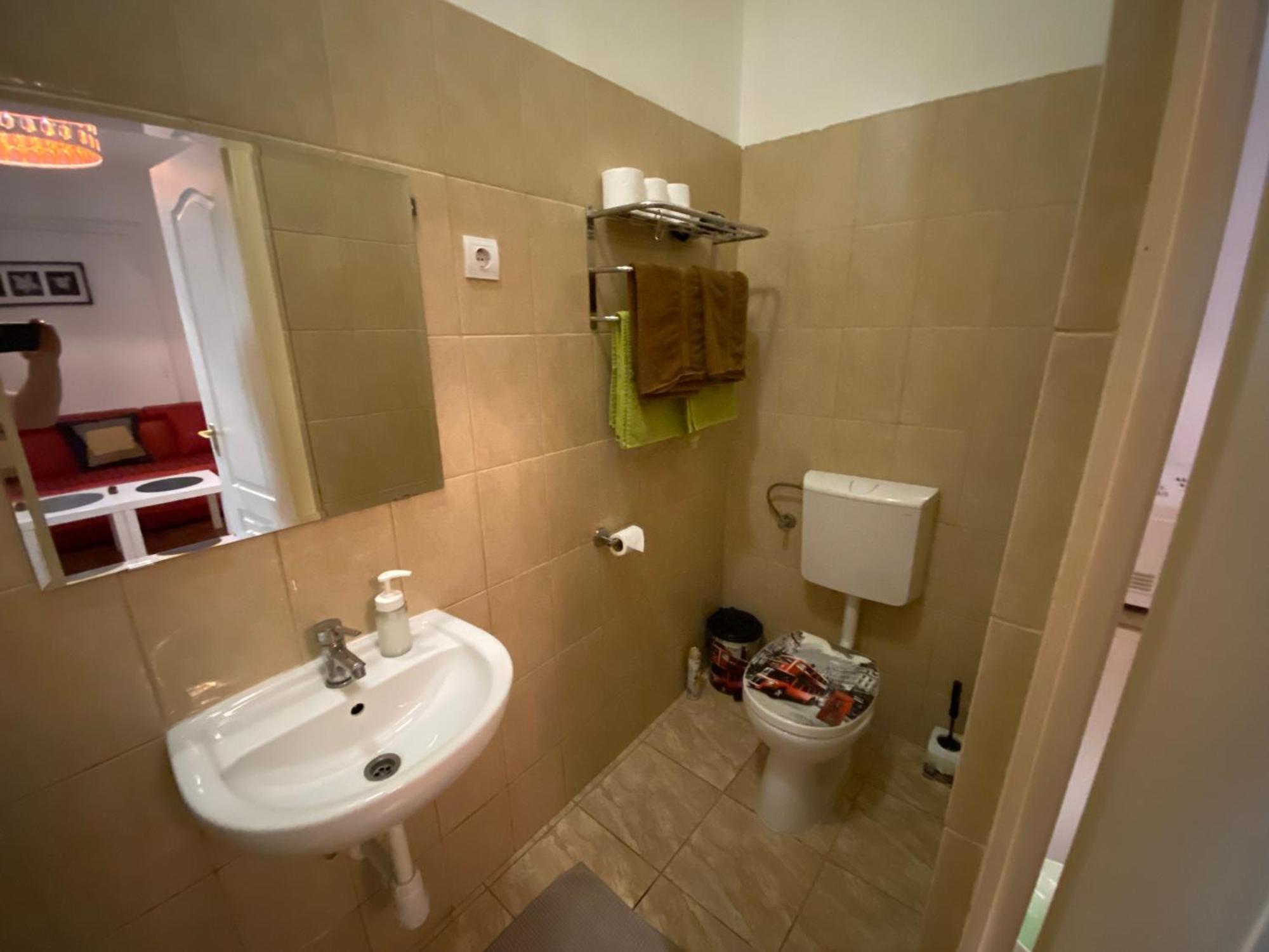 Holiday Apartments & Rooms Next Danube Promenade Budapest Exterior photo